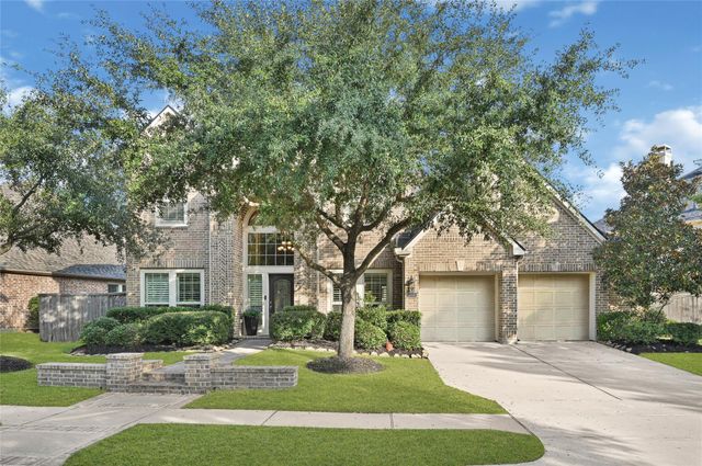 18302 E Morgans Bend Drive, Cypress, TX 77433