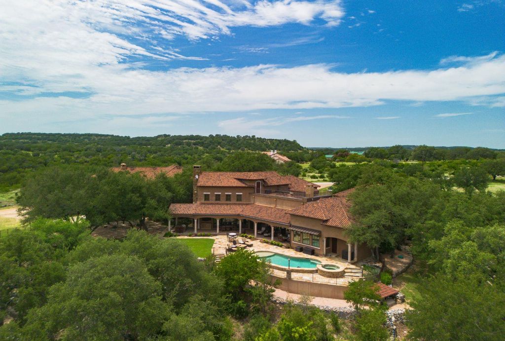 3220 Fall Creek Estates DR, Spicewood, TX 78669