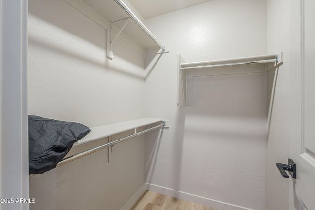 115 W HOLCOMB Lane, Phoenix, AZ 85003