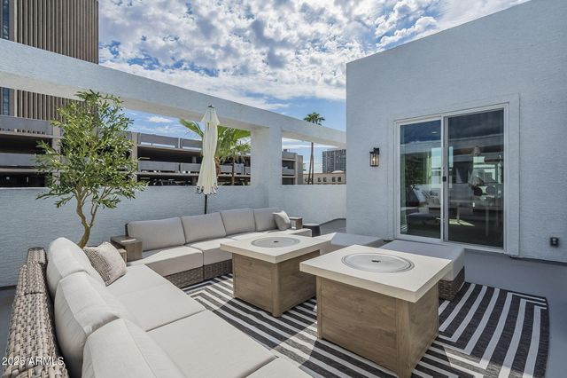 115 W HOLCOMB Lane, Phoenix, AZ 85003