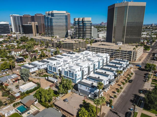 115 W HOLCOMB Lane, Phoenix, AZ 85003