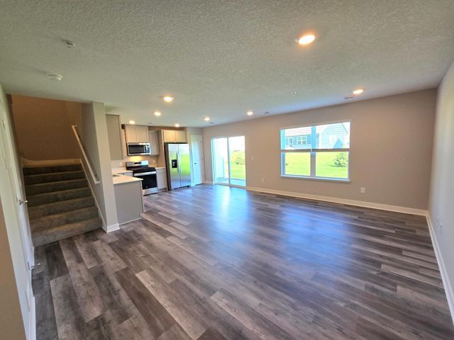 13676 Kaylemore Trail, Rosemount, MN 55068