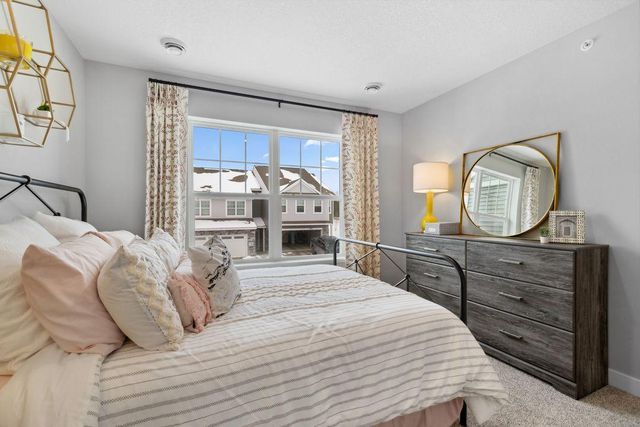 13676 Kaylemore Trail, Rosemount, MN 55068