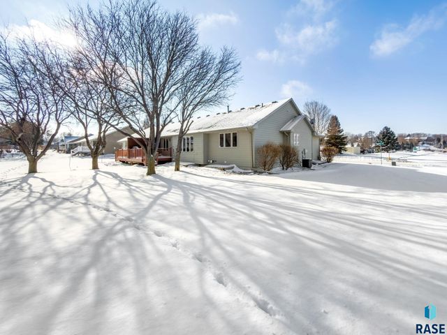 3500 E Kris Dr Drive, Sioux Falls, SD 57103