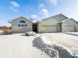 3500 E Kris Dr Drive, Sioux Falls, SD 57103