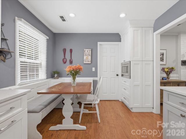 7102 Graburn Road, Charlotte, NC 28226