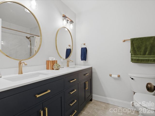 7102 Graburn Road, Charlotte, NC 28226