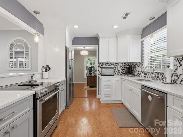 7102 Graburn Road, Charlotte, NC 28226