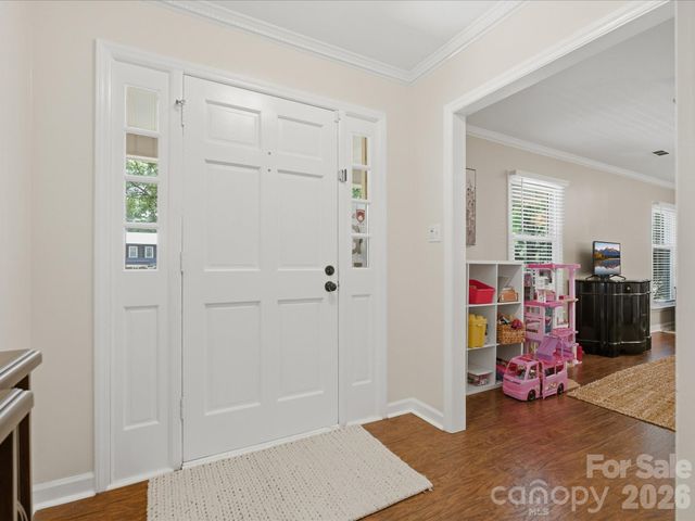 7102 Graburn Road, Charlotte, NC 28226