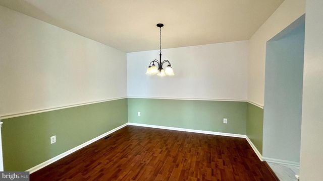 5905 BALTIMORE DR, Marlton, NJ 08053