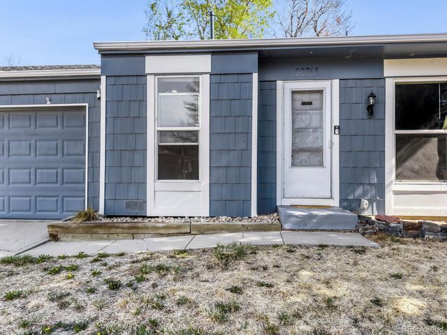 20765 E Buchanan Drive, Aurora, CO 80011