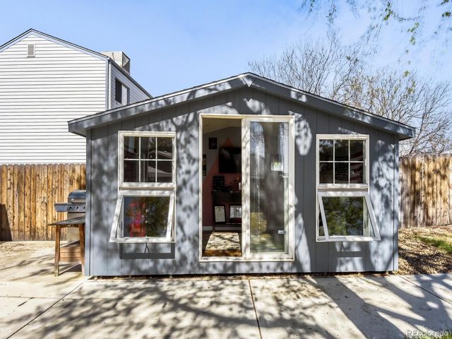 20765 E Buchanan Drive, Aurora, CO 80011