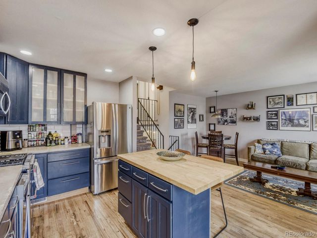 20765 E Buchanan Drive, Aurora, CO 80011
