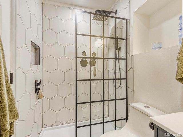 20765 E Buchanan Drive, Aurora, CO 80011