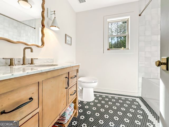 3463 Tommy Lee Cook Road, Newnan, GA 30263