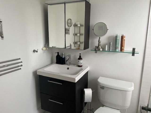 123 Kent H, West Palm Beach, FL 33417