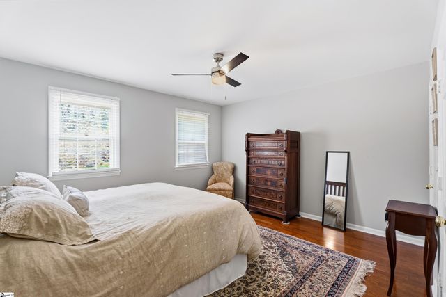 24 Twelve Oaks Terrace, Greenville, SC 29615