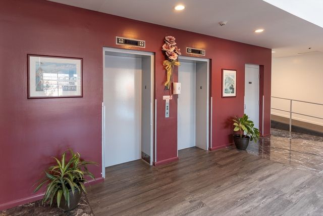 1 Carey Cir 409, Revere, MA 02151