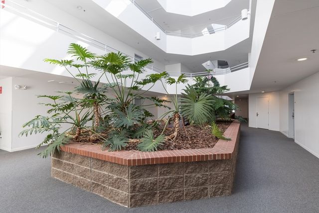 1 Carey Cir 409, Revere, MA 02151