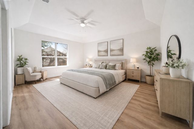 908 W Wintergreen Road, Lancaster, TX 75134