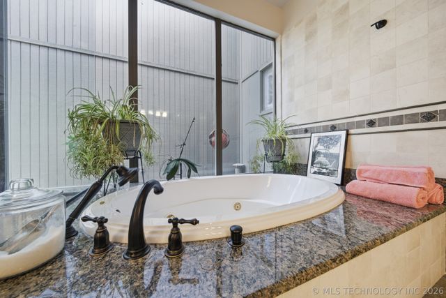 1610 Country Club Drive, Okmulgee, OK 74447