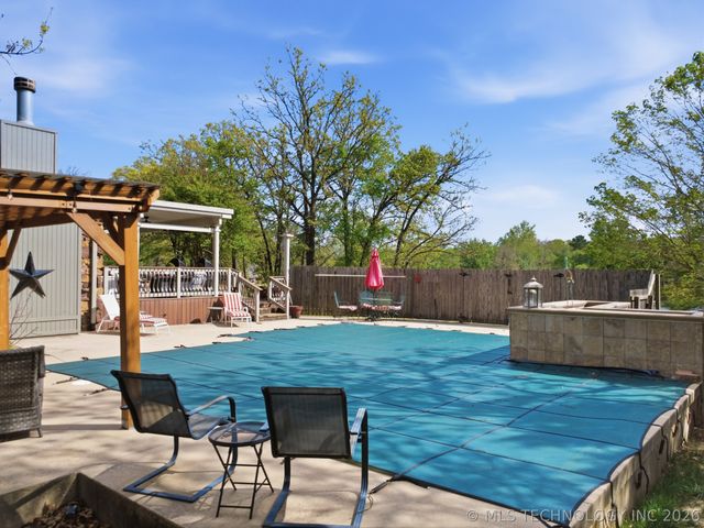 1610 Country Club Drive, Okmulgee, OK 74447