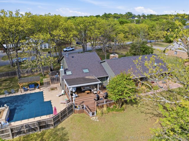 1610 Country Club Drive, Okmulgee, OK 74447