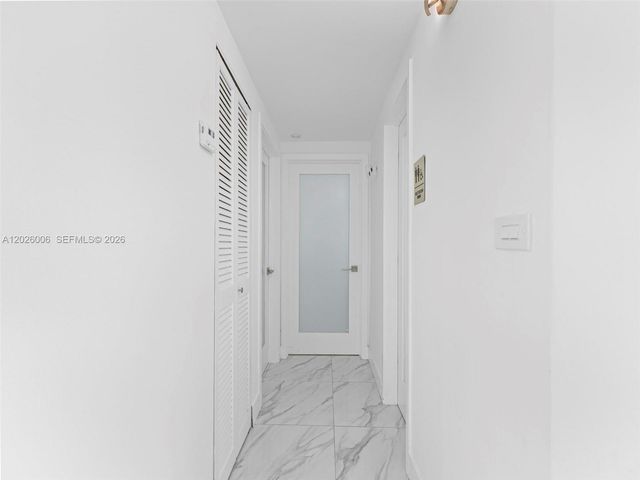 10700 SW 46th St, Miami, FL 33165