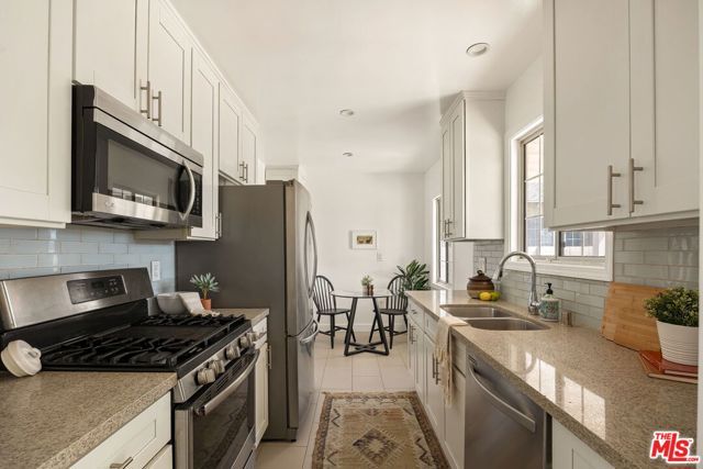 13610 Bracken Street, Arleta (los Angeles), CA 91331