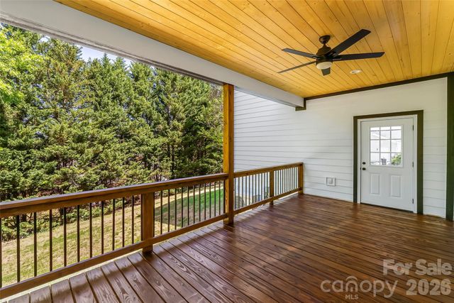 438 Plantation Drive, Marion, NC 28752