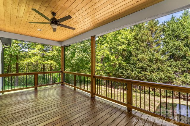 438 Plantation Drive, Marion, NC 28752