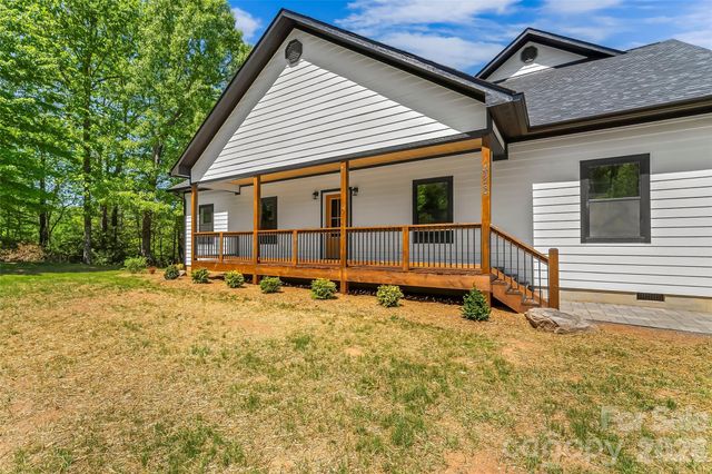 438 Plantation Drive, Marion, NC 28752