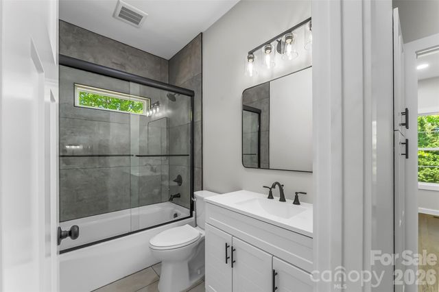 438 Plantation Drive, Marion, NC 28752