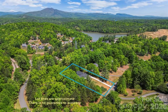 438 Plantation Drive, Marion, NC 28752