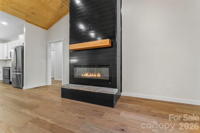 438 Plantation Drive, Marion, NC 28752