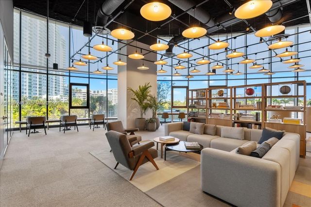 500 Alton Rd 2402, Miami Beach, FL 33139