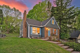 1890 Yorkshire Avenue, Saint Paul, MN 55116