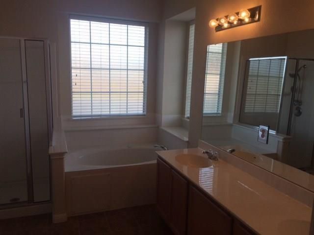 177 Devonshire DR, Kyle, TX 78640