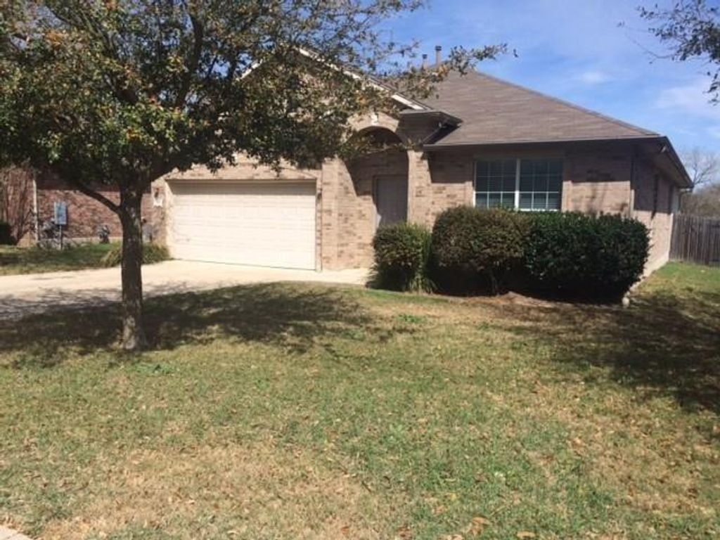 177 Devonshire DR, Kyle, TX 78640