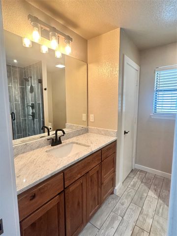 225 county road 3699, Springtown, TX 76082