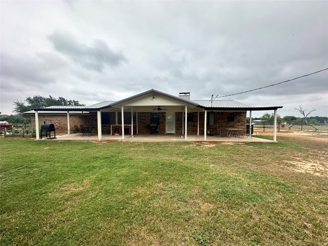 225 county road 3699, Springtown, TX 76082