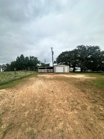 225 county road 3699, Springtown, TX 76082