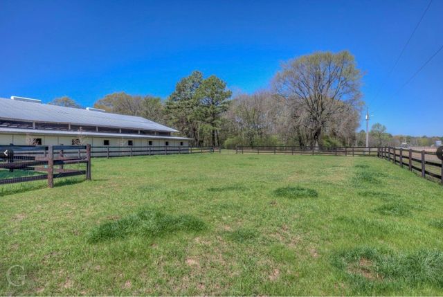 269 Hurricane Bluff Drive, Benton, LA 71006
