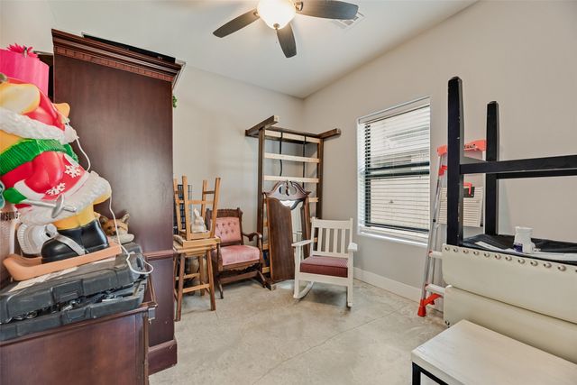 718 E Crawford Street, Denison, TX 75021