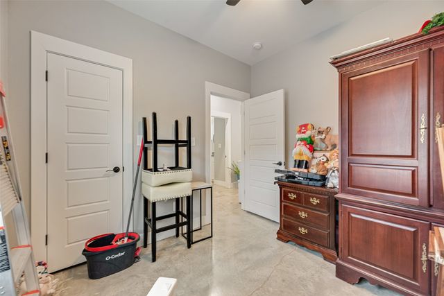 718 E Crawford Street, Denison, TX 75021