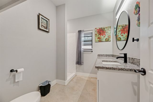 718 E Crawford Street, Denison, TX 75021