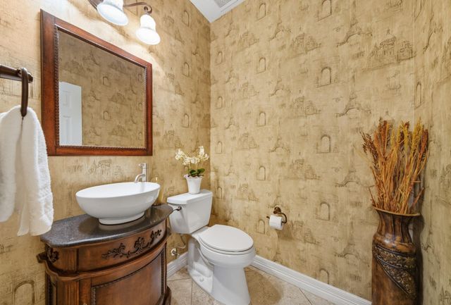 2302 Palm Circle, Seabrook, TX 77586