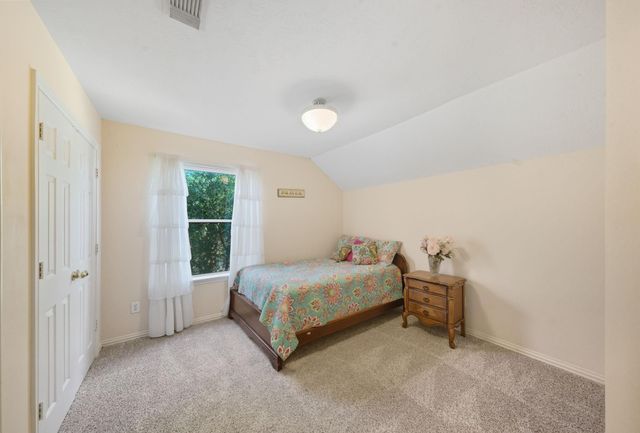 2302 Palm Circle, Seabrook, TX 77586