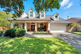 2302 Palm Circle, Seabrook, TX 77586