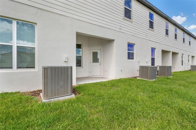 721 POPPY LANE, Dundee, FL 33838